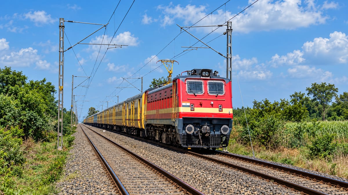 Northern Railway Restores 214 Passenger Trains; 30 Still Cancelled After Delhi Protest
