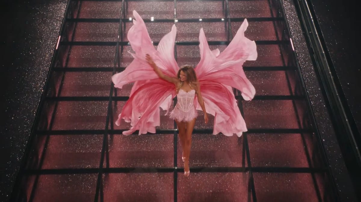 Victoria’s Secret Fashion Show 2026: A Floral Fantasy in Pink